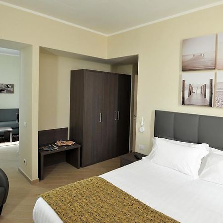 Chc Business Residence Генуя Экстерьер фото